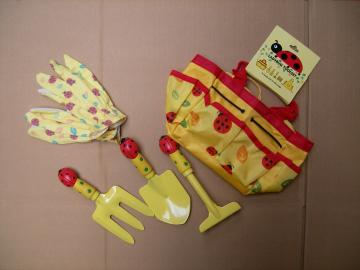 ���וi�������߁@���q�l�p�K�[�f�j���O�Z�b�g