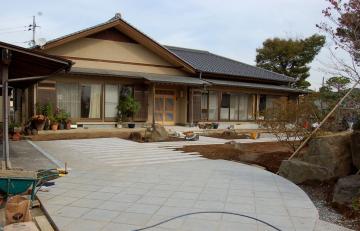 �A�v���[�`