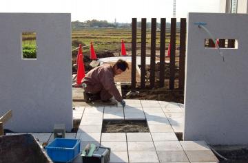 �V�z�@�G�N�X�e���A