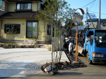 �A�X�t�@���g�ܑ�