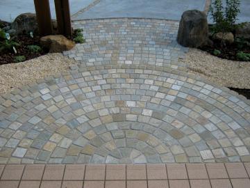 �s���R���~����