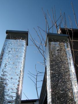 ���V