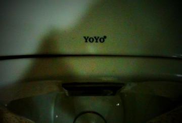 �U��