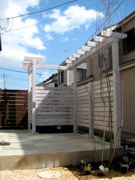 �e���X�K�[�f��