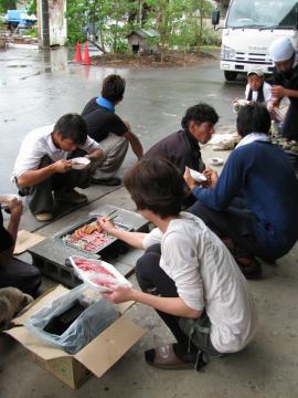 �o�[�x�L���[