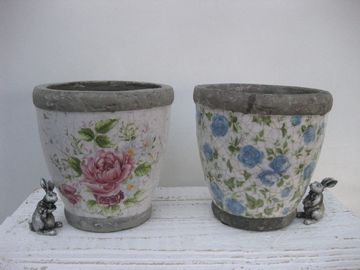 ROSY ROSE PLANTER