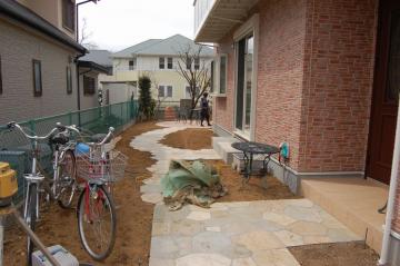 ���Ύs�r�l�@