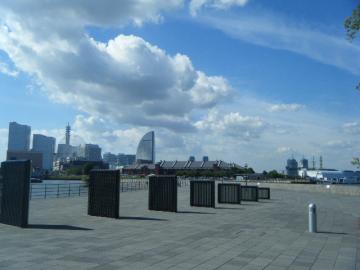 �����͉��l