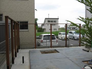 �j�f�l�@�E�b�h�t�F���X