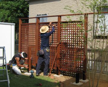 �E�b�h�t�F���X�{�H��