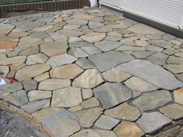 ���R��������