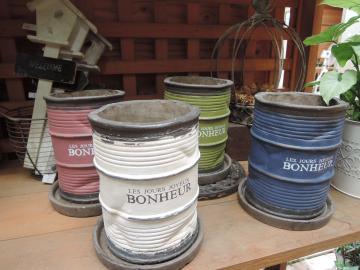 �C���e���A�O���[��