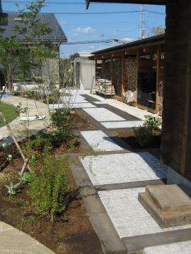 ���؁E�s���R��