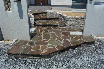 ������{�H