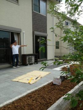 ���ˎs�G�N�X�e���A�{�H