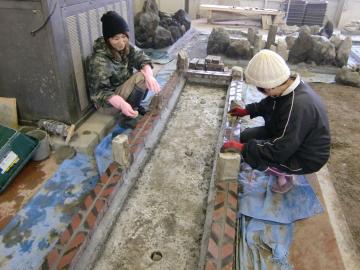 �R���e�i�K�[�f��4