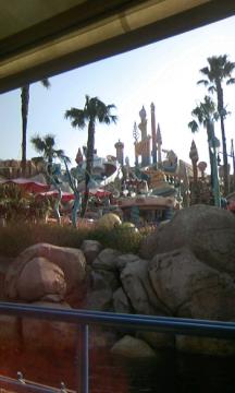 �A���G���̃v���C�O���E���h