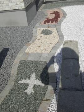 �����ܑ��P