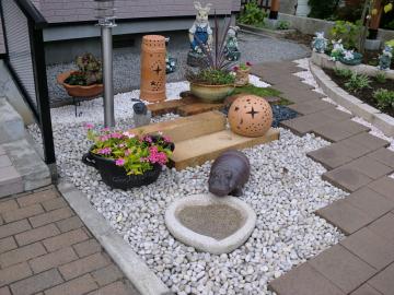 S�l��@�m�@�{�H��