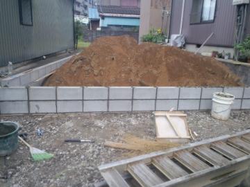 ����@�u���b�N�H��