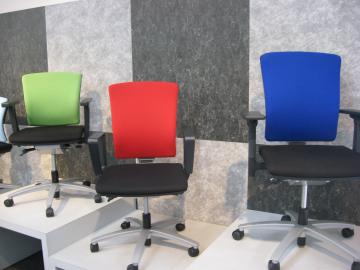 �C�i�o�P�U