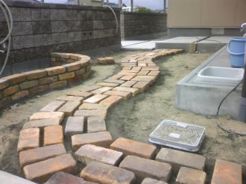 �����K�~��