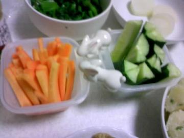 ��D���̂ɂ񂶂�Ƃ��イ���ڂ̑O�ɂ��āA����オ���Ă��邤������B��