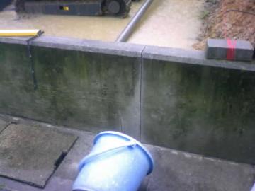 �J�b�^�[����