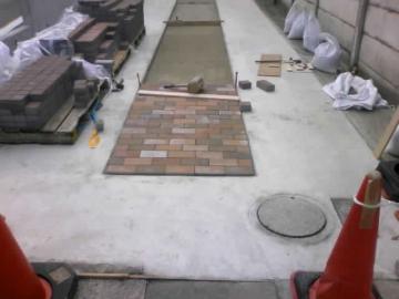�C���^�[���b�L���O�~����