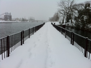 �_��������Ȑ�̒��������̂��H�S�C�X�`