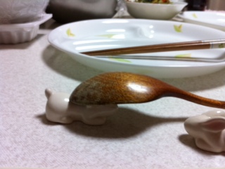 ������Ă�́H�����Ǝd�����Ă�񂾂�(�P^�P)�U