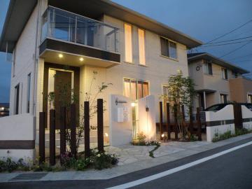 ��a�n�E�X�@�O�\