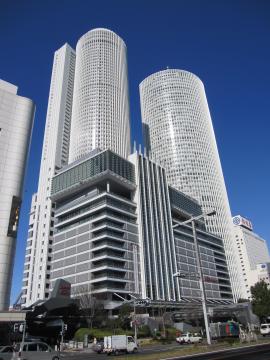 �c�C���^���[