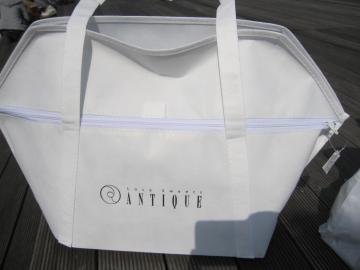 �A���e�B�[�N