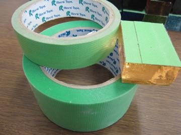 �J�b�g�_���{��