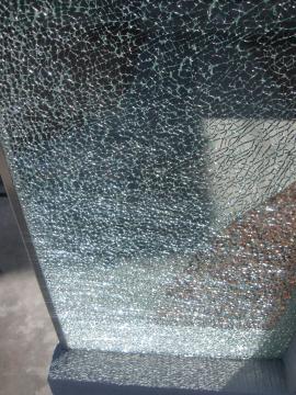 �W���G���O���X�E���^�[