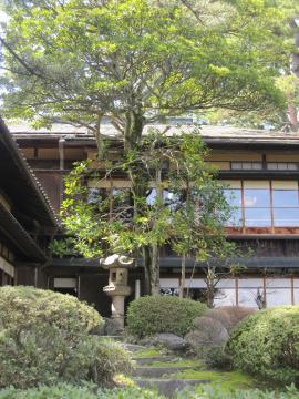 �{�ԉƁ@�ʑ�