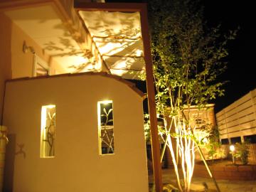 ��̃��C�e�B���O