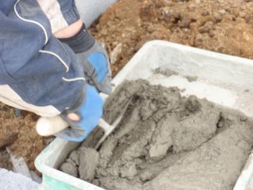 �_�ސ쌧���l�s�ߌ����̋{�@���V�z�O�\�H���@�F�G�N�X�e���A���l����