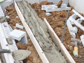 �_�ސ쌧���l�s�ߌ����̋{�@���V�z�O�\�H���@�F�G�N�X�e���A���l����