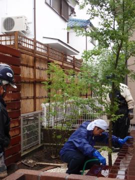 �_�ސ쌧���l�s�ߌ���n��@�K�[�f���H���i�E�����ނ̃E�b�h�f�b�L�A���j�@�F�G�N�X�e���A���l����