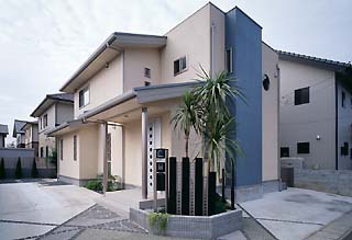 �O�� ��22��G�N�X�e���A�{�H�R���e�X�g �K�[�f���G�N�X�e���A����@�D�G��