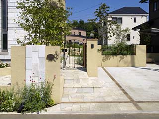 SBIC �G�X�r�b�N�{�H�ʐ^�R���e�X�g'07 �����K�E�΍ޕ��� �����