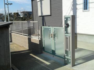 ����s�O�\�H���{�H��