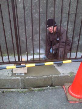 ���ׂŃ_�E�����̃^�J