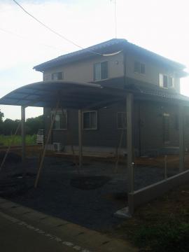 �J�[�|�[�g�g������