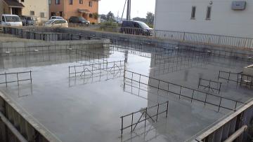 �U������