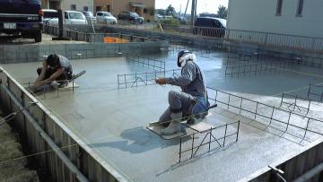 ���R�e������