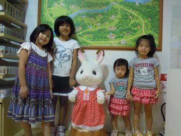 �V���o�j�A�t�@�~���[