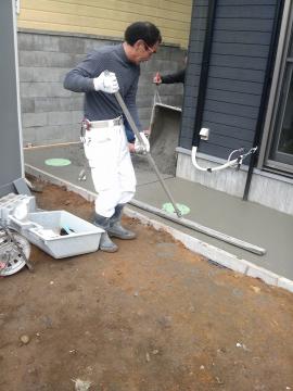 �Ђ����Ȃ��s�@�j�l�@�@�ۂ���d�グ��